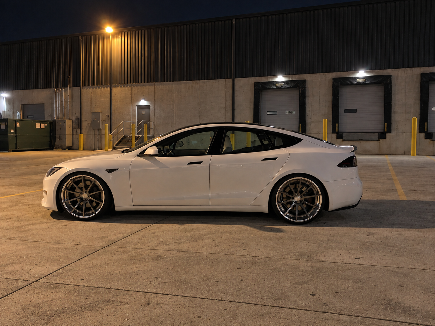 2022 Tesla Model S Plaid on BE2-C10V wheels — Side profile