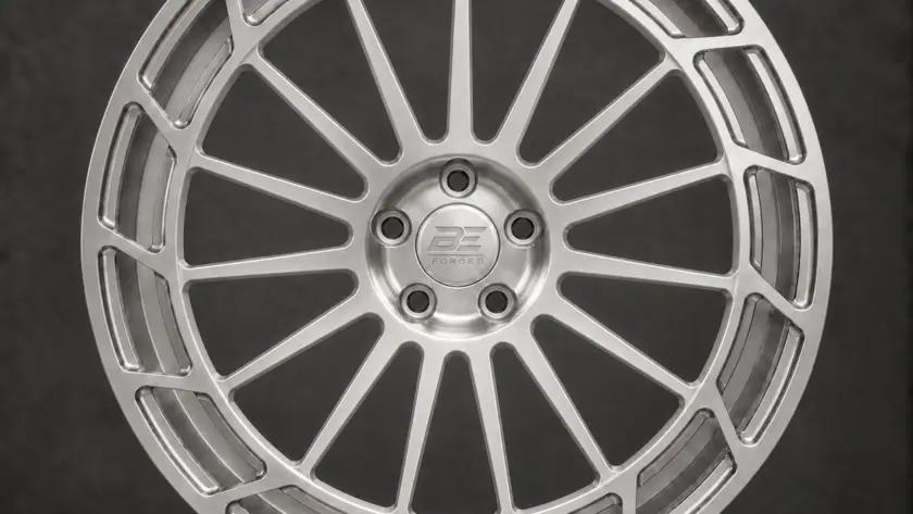 BE1-AL15 forged wheel — brushed silver front view