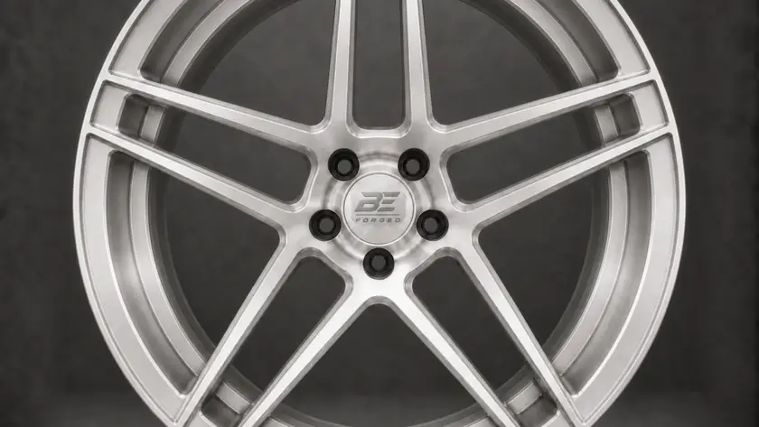 BE1-C5ST forged wheel — brushed silver front view