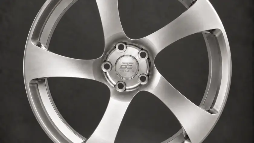 BE1-C5T forged wheel — brushed silver front view