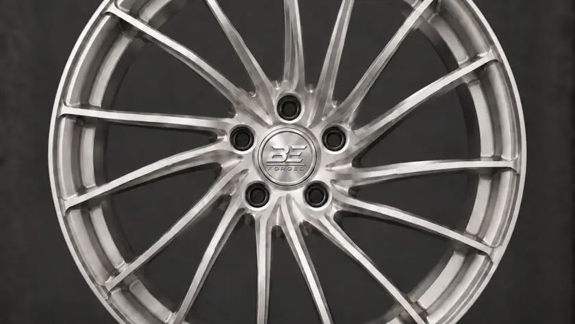 BE1-CS15T forged wheel — brushed silver front view