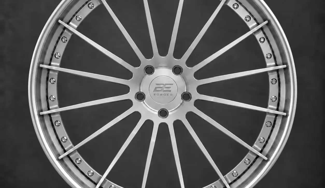 BE FORGED BE2-C20V multi-piece forged wheel, front view