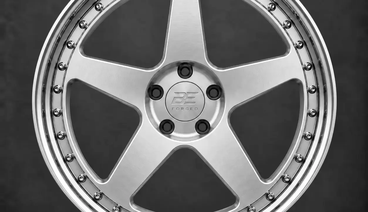 BE FORGED BE2-C5DL multi-piece forged wheel, front view