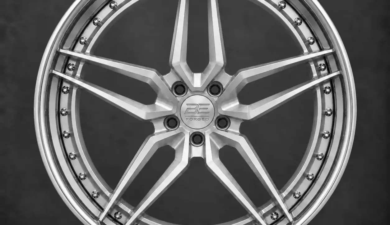 BE FORGED BE2-C5SD multi-piece forged wheel, front view