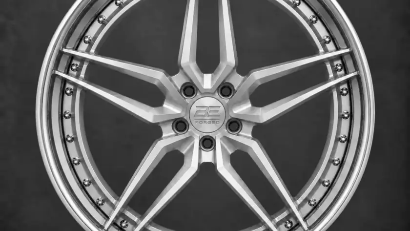 BE FORGED BE2-C5SD multi-piece forged wheel, front view