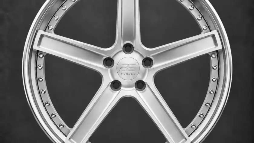 BE FORGED BE2-C5ST multi-piece forged wheel, front view