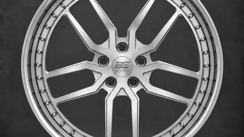 BE FORGED BE2-C5STL multi-piece forged wheel, front view